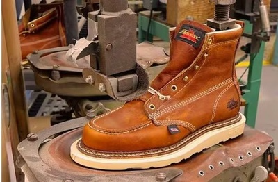 Latest company blogs about Different manufacturing processes of work shoes